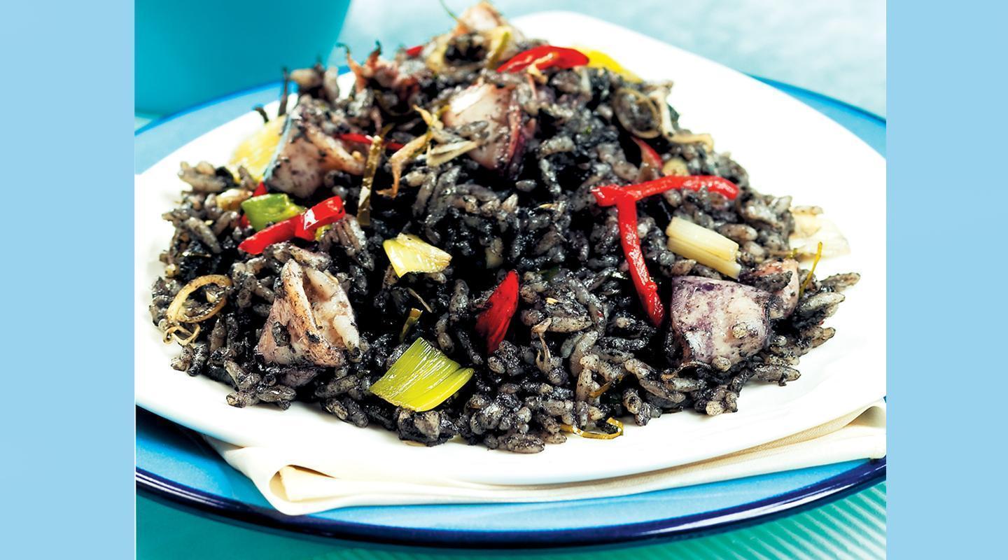 Resep Nasi Bakar Cumi Hitam